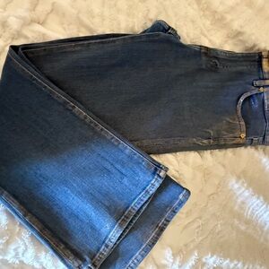 Frame Denim Blue Ankle & Cropped Jeans